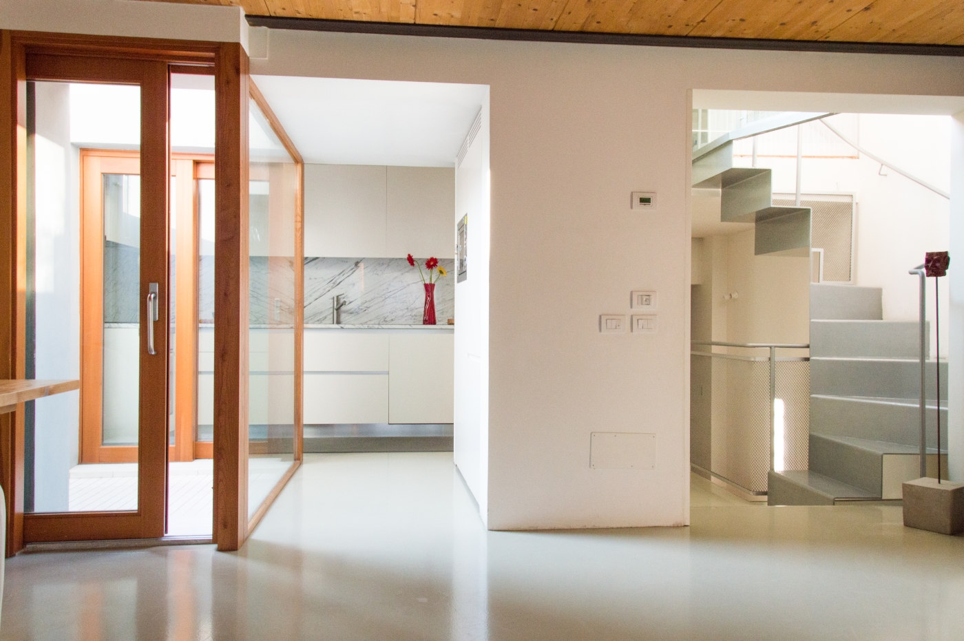 home_2
